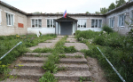 Здание бывшей Михинской школы обретёт новую кровлю.